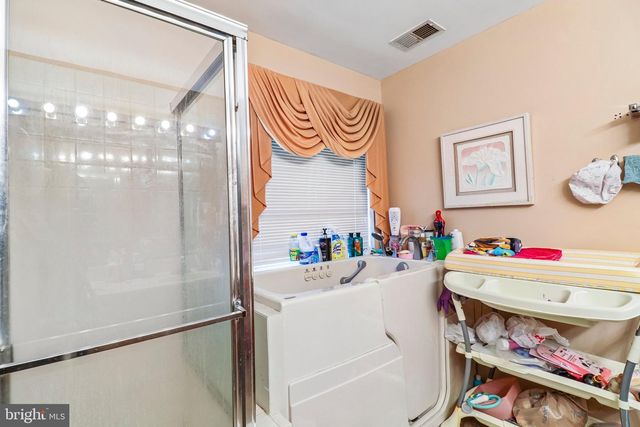 8507 SHORTHILLS DR, Clinton, MD 20735