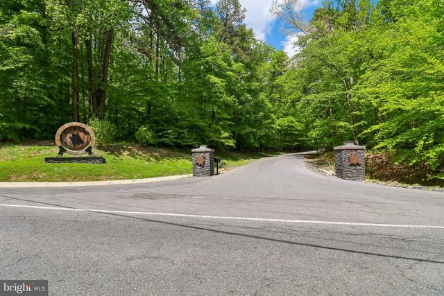 8507 SHORTHILLS DR, Clinton, MD 20735