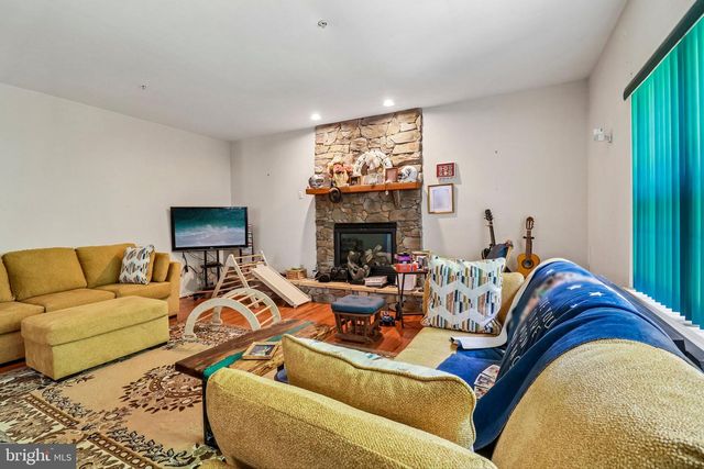 8507 SHORTHILLS DR, Clinton, MD 20735