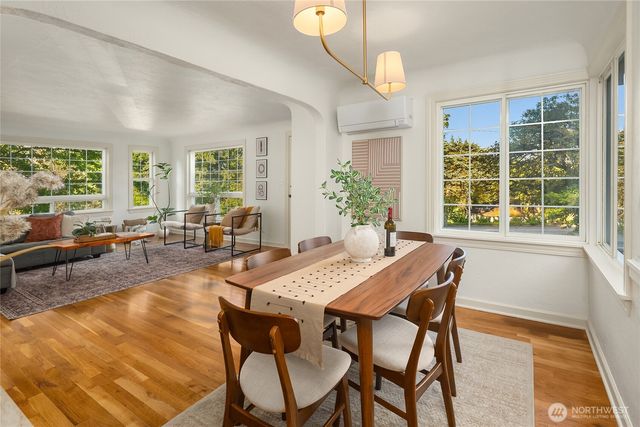 11429 Glendale Way S, Burien, WA 98168