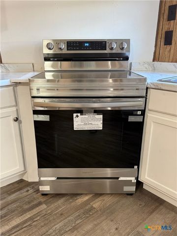 3807 Lands End Court, Granbury, TX 76048