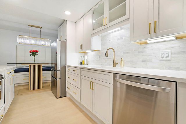 2121 N Ocean Boulevard 305w, Boca Raton, FL 33431