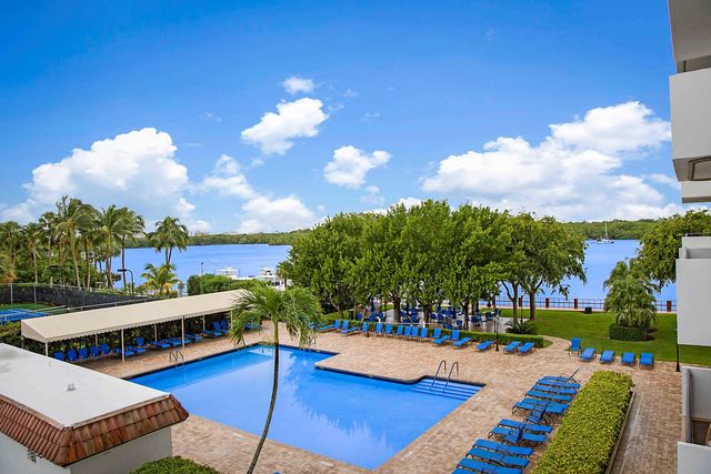 2121 N Ocean Boulevard 305w, Boca Raton, FL 33431