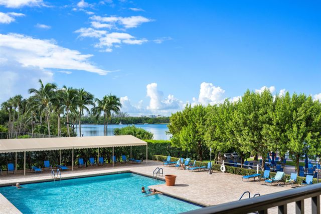 2121 N Ocean Boulevard 305w, Boca Raton, FL 33431