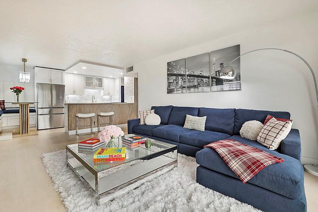 2121 N Ocean Boulevard 305w, Boca Raton, FL 33431