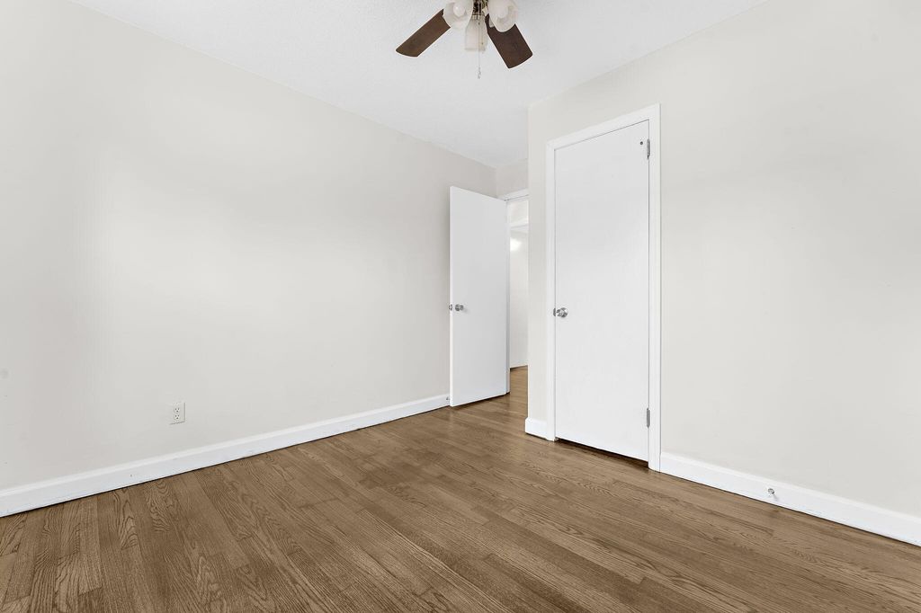 Image 31 of property listing at 204 Falcon Drive, Summerville, SC 29485