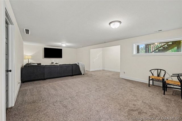 7017 Oaken Lane, Lanesville, IN 47136