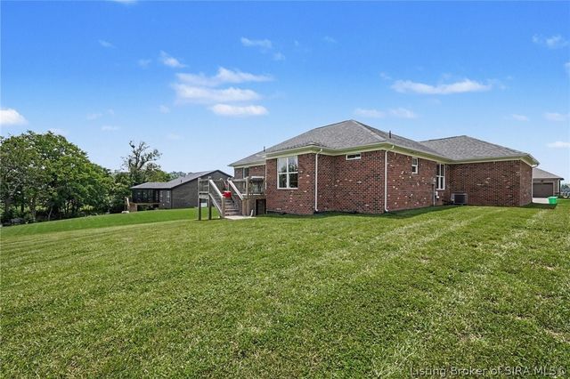 7017 Oaken Lane, Lanesville, IN 47136