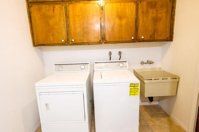 3074 W Pico Avenue, Fresno, CA 93722