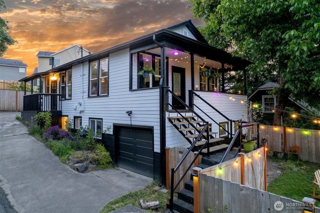 13027 40th Avenue S, Tukwila, WA 98168