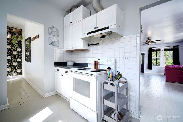 13027 40th Avenue S, Tukwila, WA 98168