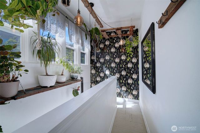 13027 40th Avenue S, Tukwila, WA 98168