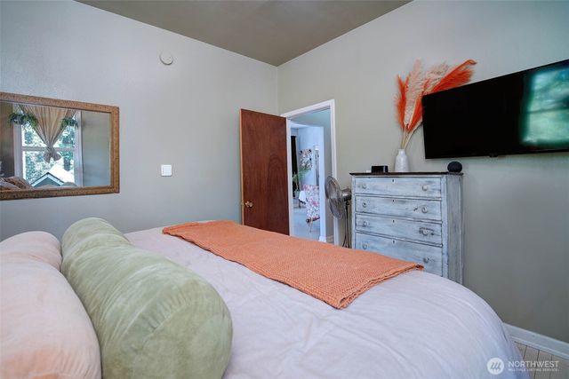 13027 40th Avenue S, Tukwila, WA 98168