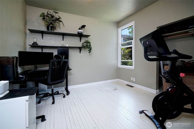 13027 40th Avenue S, Tukwila, WA 98168