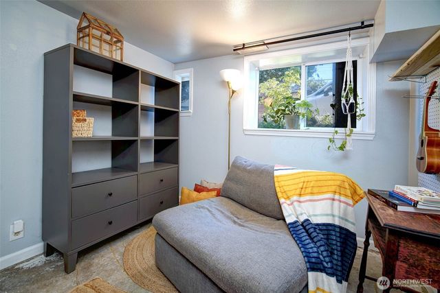 13027 40th Avenue S, Tukwila, WA 98168