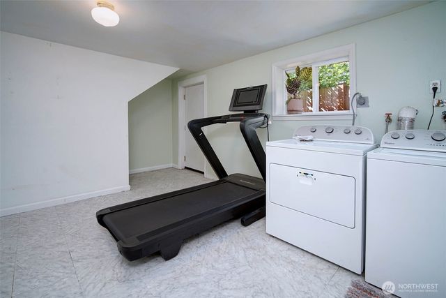 13027 40th Avenue S, Tukwila, WA 98168