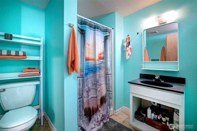 13027 40th Avenue S, Tukwila, WA 98168