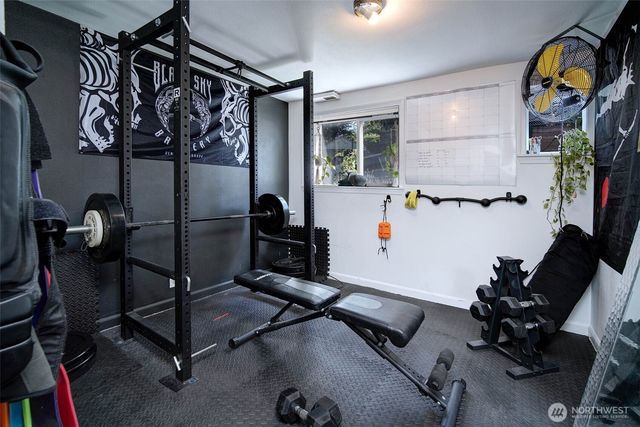 13027 40th Avenue S, Tukwila, WA 98168