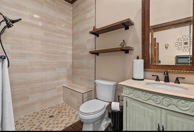 1401 Secluded Ln, Longview, TX 75604
