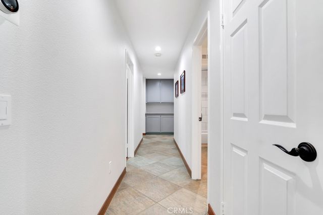 602 Lotus Ave., Thousand Oaks, CA 91360