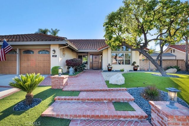 602 Lotus Ave., Thousand Oaks, CA 91360