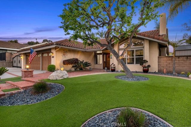 602 Lotus Ave., Thousand Oaks, CA 91360