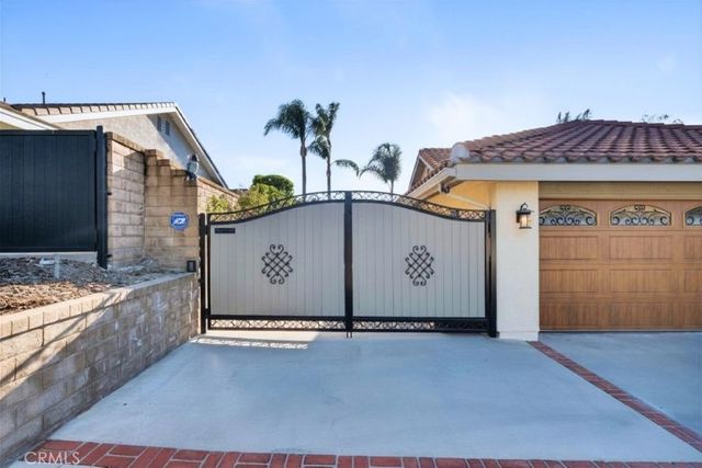 602 Lotus Ave., Thousand Oaks, CA 91360