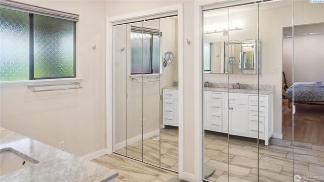 1525 E Catalpa St, Othello, WA 99344