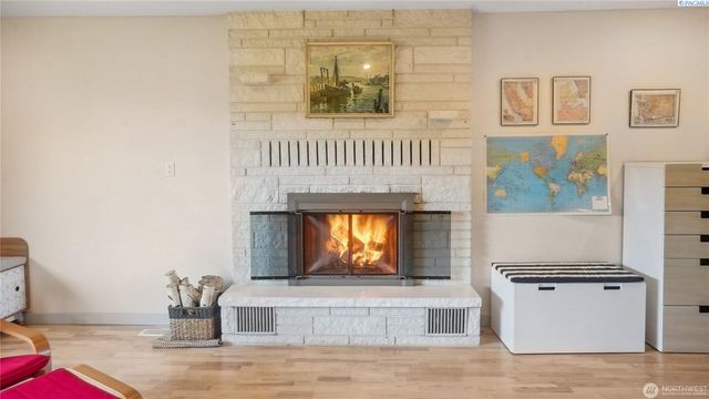 1525 E Catalpa St, Othello, WA 99344