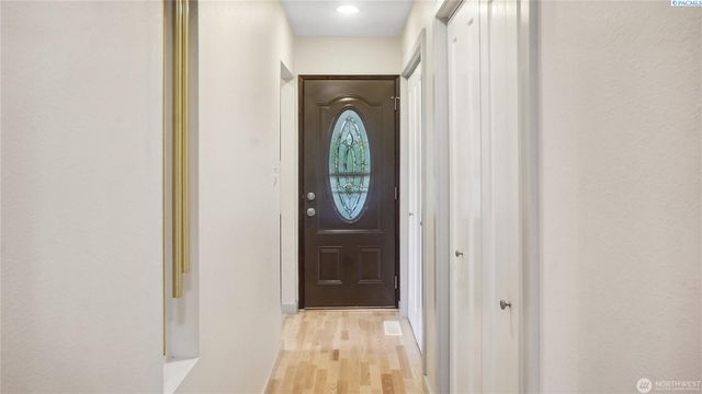 1525 E Catalpa St, Othello, WA 99344