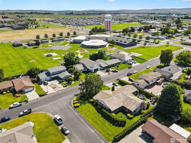 1525 E Catalpa St, Othello, WA 99344