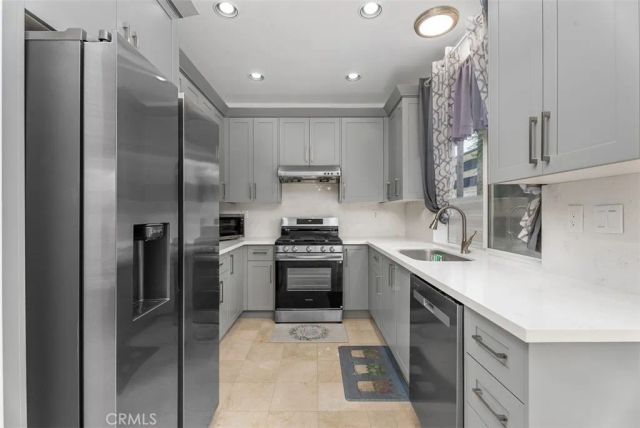 7882 Orchid, Huntington Beach, CA 92648
