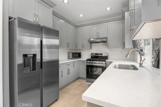 7882 Orchid, Huntington Beach, CA 92648