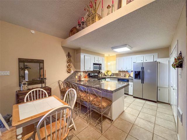 1031 Redfish Street, Bayou Vista, TX 77563