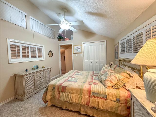 1031 Redfish Street, Bayou Vista, TX 77563