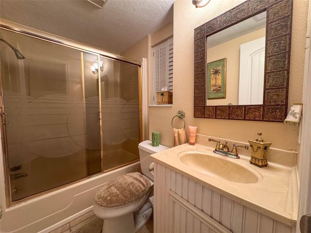 1031 Redfish Street, Bayou Vista, TX 77563