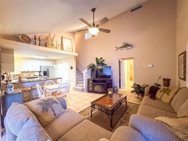 1031 Redfish Street, Bayou Vista, TX 77563