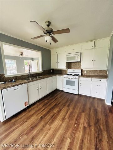 309 N Hill Street, Poteau, OK 74953