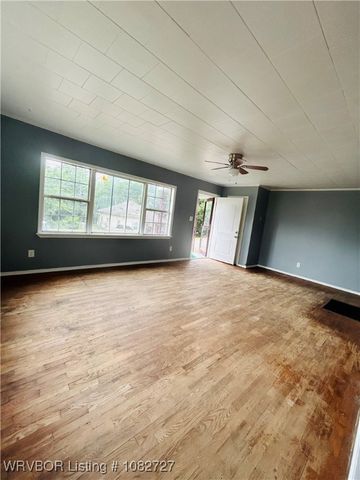 309 N Hill Street, Poteau, OK 74953
