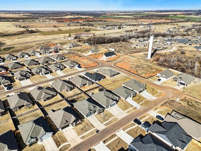495 Grand Sycamore Drive, Washington, OK 73093