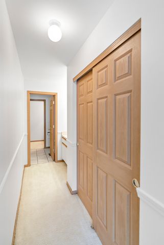 1244 Brookdale Drive 1244, Carpentersville, IL 60110