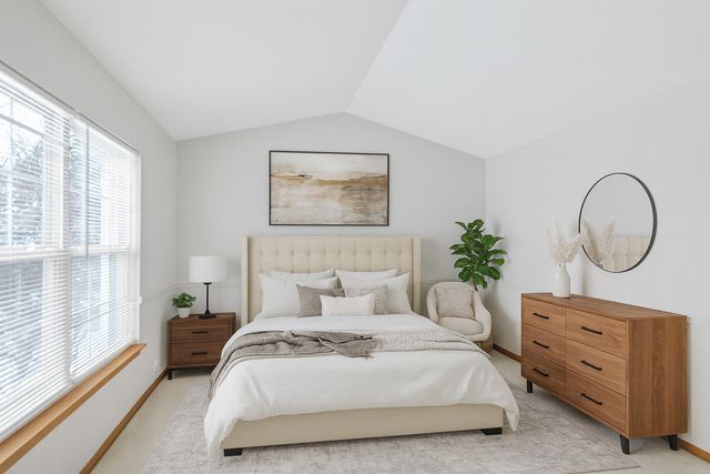 1244 Brookdale Drive 1244, Carpentersville, IL 60110