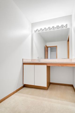 1244 Brookdale Drive 1244, Carpentersville, IL 60110