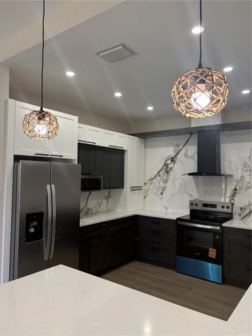 47 BRIG CIRCLE E, Placida, FL 33946