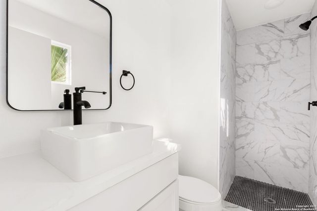 1005 Essex St Unit 202, San Antonio, TX 78210