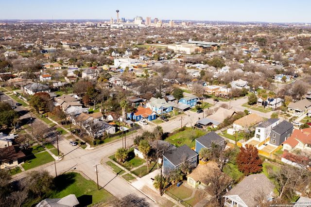 1005 Essex St Unit 202, San Antonio, TX 78210