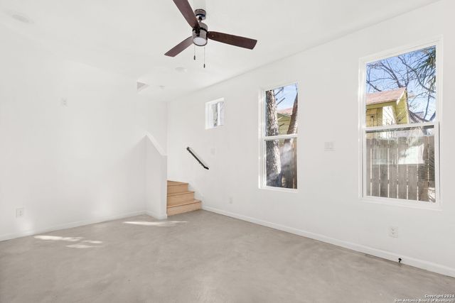 1005 Essex St Unit 202, San Antonio, TX 78210