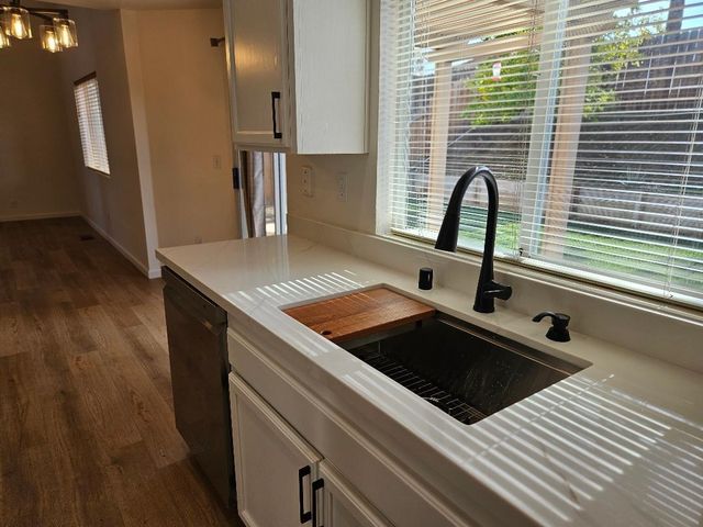 2112 Carpinteria Dr, Antioch, CA 94531