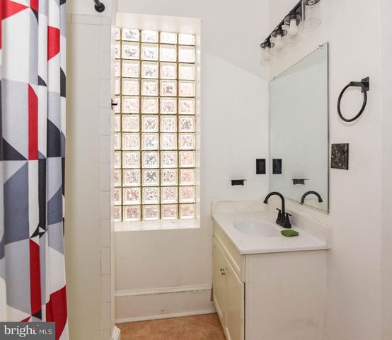 1808 SAINT PAUL ST, Baltimore, MD 21202