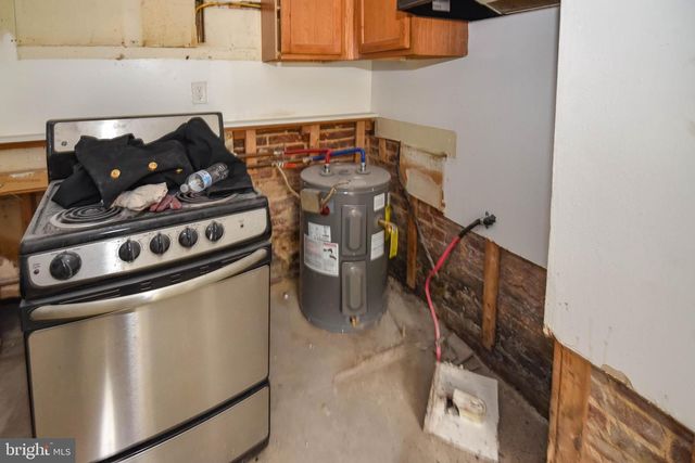 1808 SAINT PAUL ST, Baltimore, MD 21202